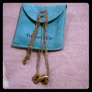Tiffany & Co. Figure 8 necklace